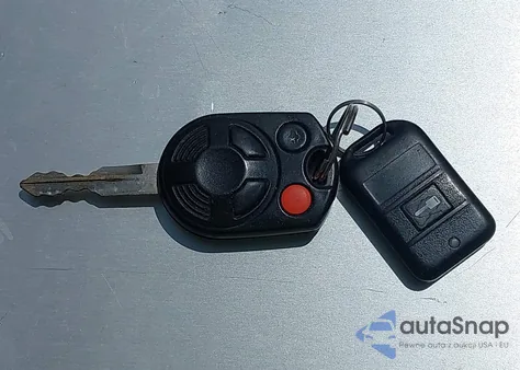 2011 Ford Escape Limited from USA, damaged, VIN 1FMCU9EG6BKB08668